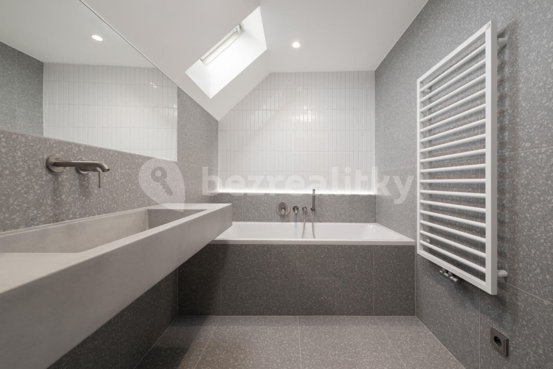 2 bedroom with open-plan kitchen flat for sale, 109 m², Pod Karlovem, Prague, Prague 2 bedroom with open-plan kitchen flat for sale, 109 m², Pod Karlovem, Prague, Prague