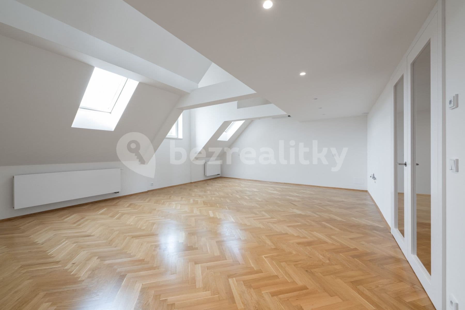 2 bedroom with open-plan kitchen flat for sale, 109 m², Pod Karlovem, Prague, Prague 2 bedroom with open-plan kitchen flat for sale, 109 m², Pod Karlovem, Prague, Prague