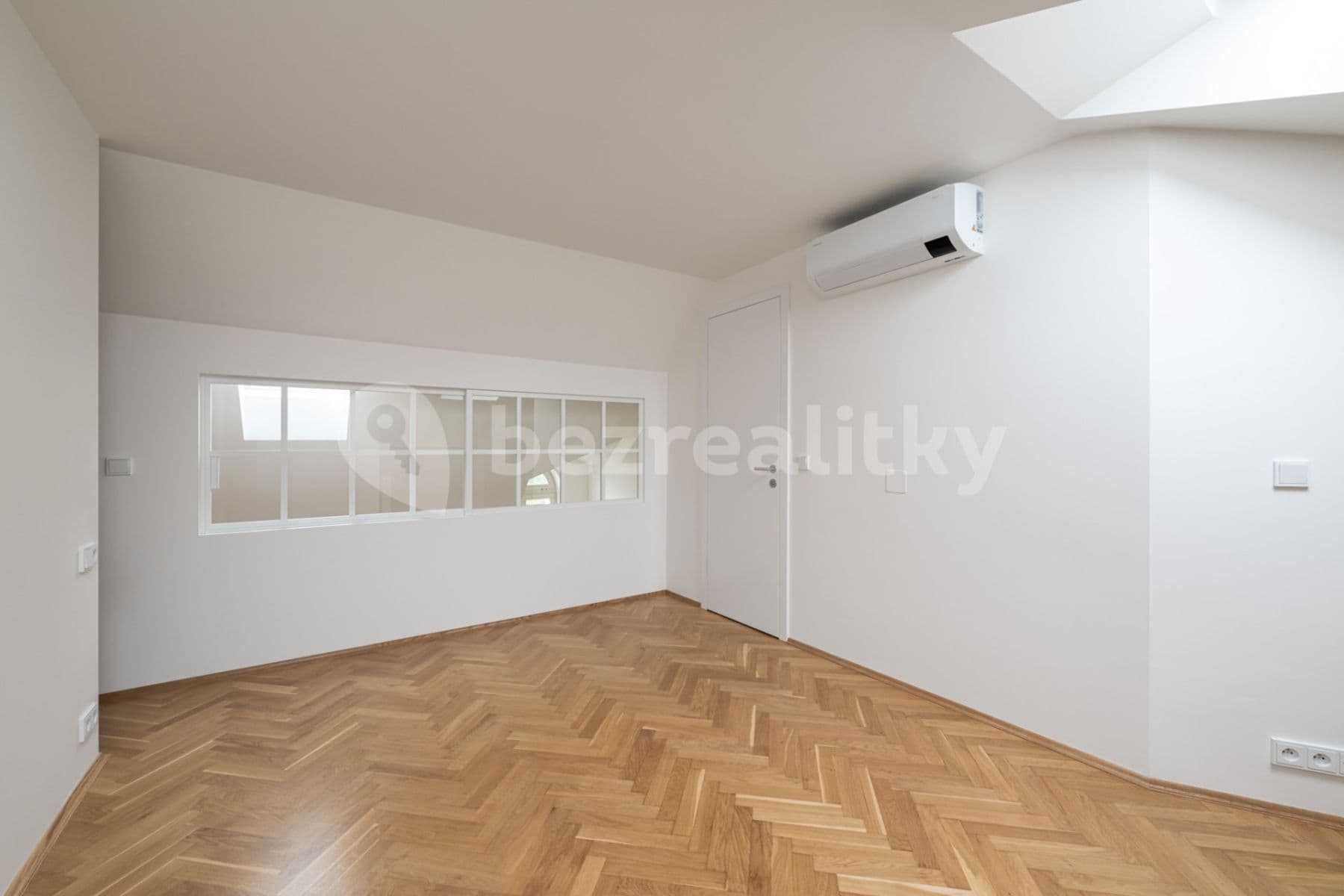 2 bedroom with open-plan kitchen flat for sale, 109 m², Pod Karlovem, Prague, Prague 2 bedroom with open-plan kitchen flat for sale, 109 m², Pod Karlovem, Prague, Prague