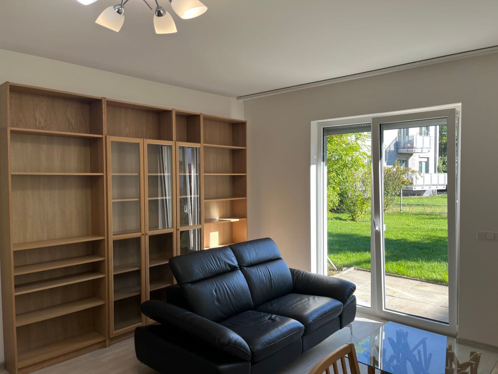 1 bedroom with open-plan kitchen flat to rent, 59 m², Lačnovská, Prague, Prague 1 bedroom with open-plan kitchen flat to rent, 59 m², Lačnovská, Prague, Prague