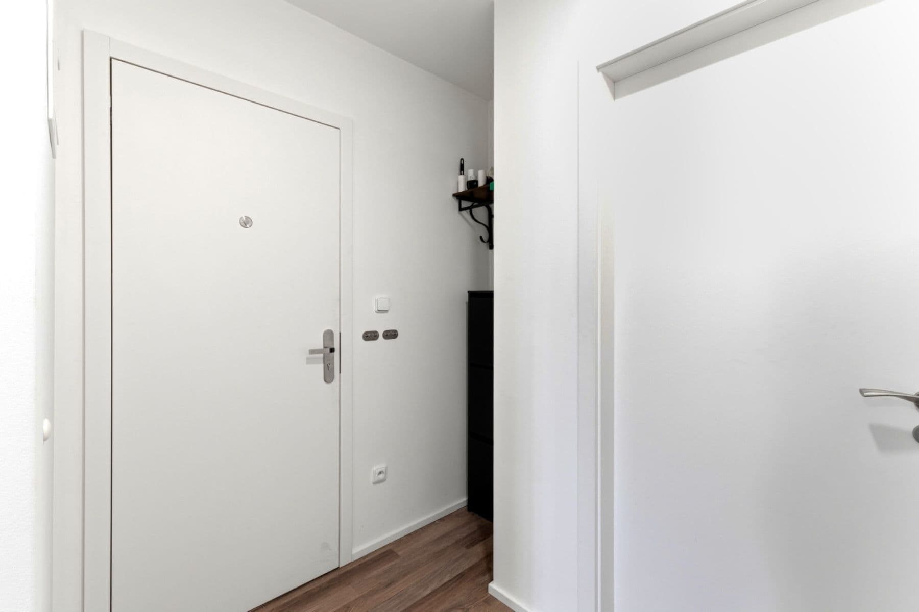 2 bedroom with open-plan kitchen flat to rent, 67 m², Žalanského, Prague, Prague 2 bedroom with open-plan kitchen flat to rent, 67 m², Žalanského, Prague, Prague