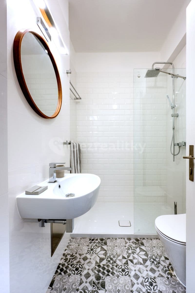 1 bedroom with open-plan kitchen flat to rent, 52 m², Lodecká, Prague, Prague 1 bedroom with open-plan kitchen flat to rent, 52 m², Lodecká, Prague, Prague