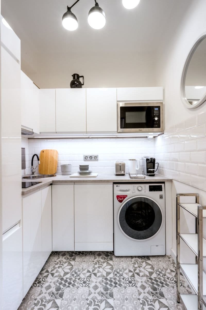 1 bedroom with open-plan kitchen flat to rent, 52 m², Lodecká, Prague, Prague 1 bedroom with open-plan kitchen flat to rent, 52 m², Lodecká, Prague, Prague