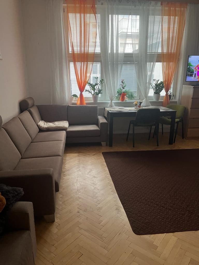 2 bedroom flat to rent, 74 m², Dolní náměstí, Olomouc, Olomoucký Region 2 bedroom flat to rent, 74 m², Dolní náměstí, Olomouc, Olomoucký Region