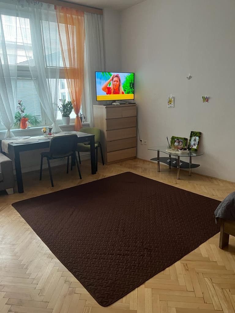 2 bedroom flat to rent, 74 m², Dolní náměstí, Olomouc, Olomoucký Region 2 bedroom flat to rent, 74 m², Dolní náměstí, Olomouc, Olomoucký Region