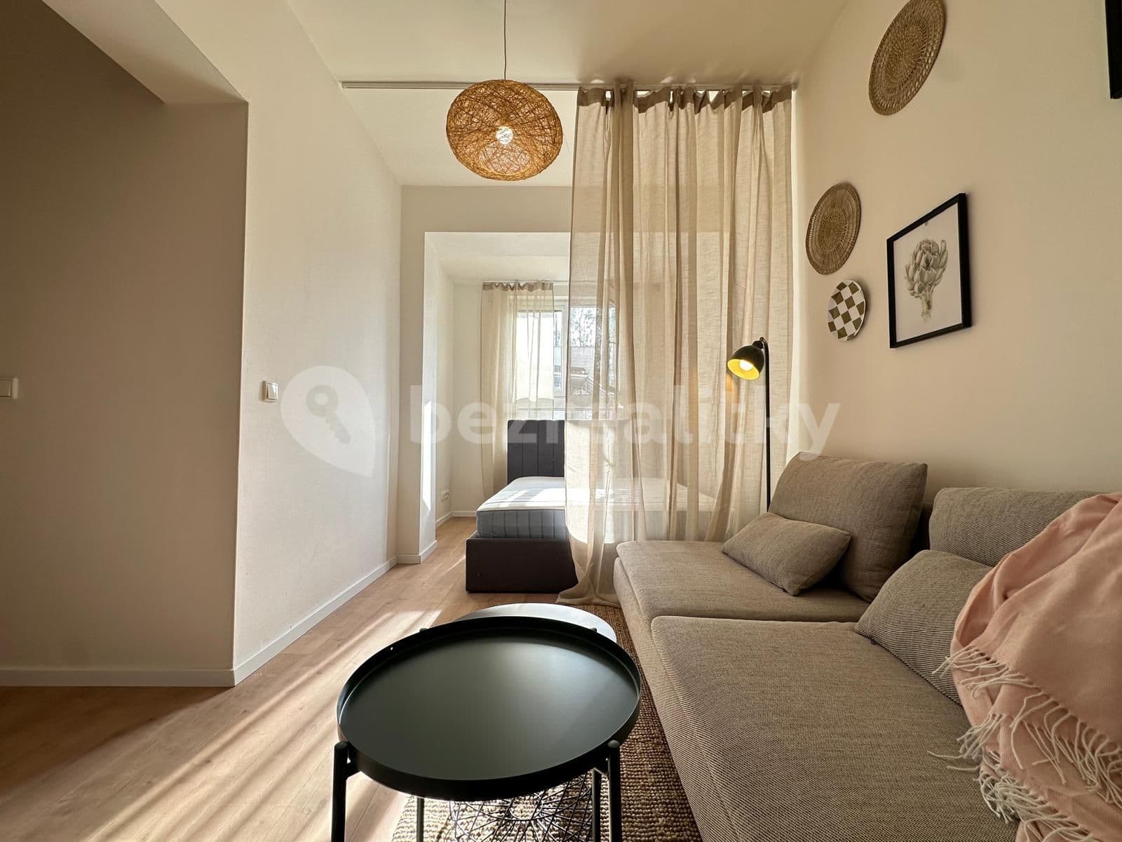 1 bedroom flat to rent, 38 m², Otvovice, Středočeský Region 1 bedroom flat to rent, 38 m², Otvovice, Středočeský Region