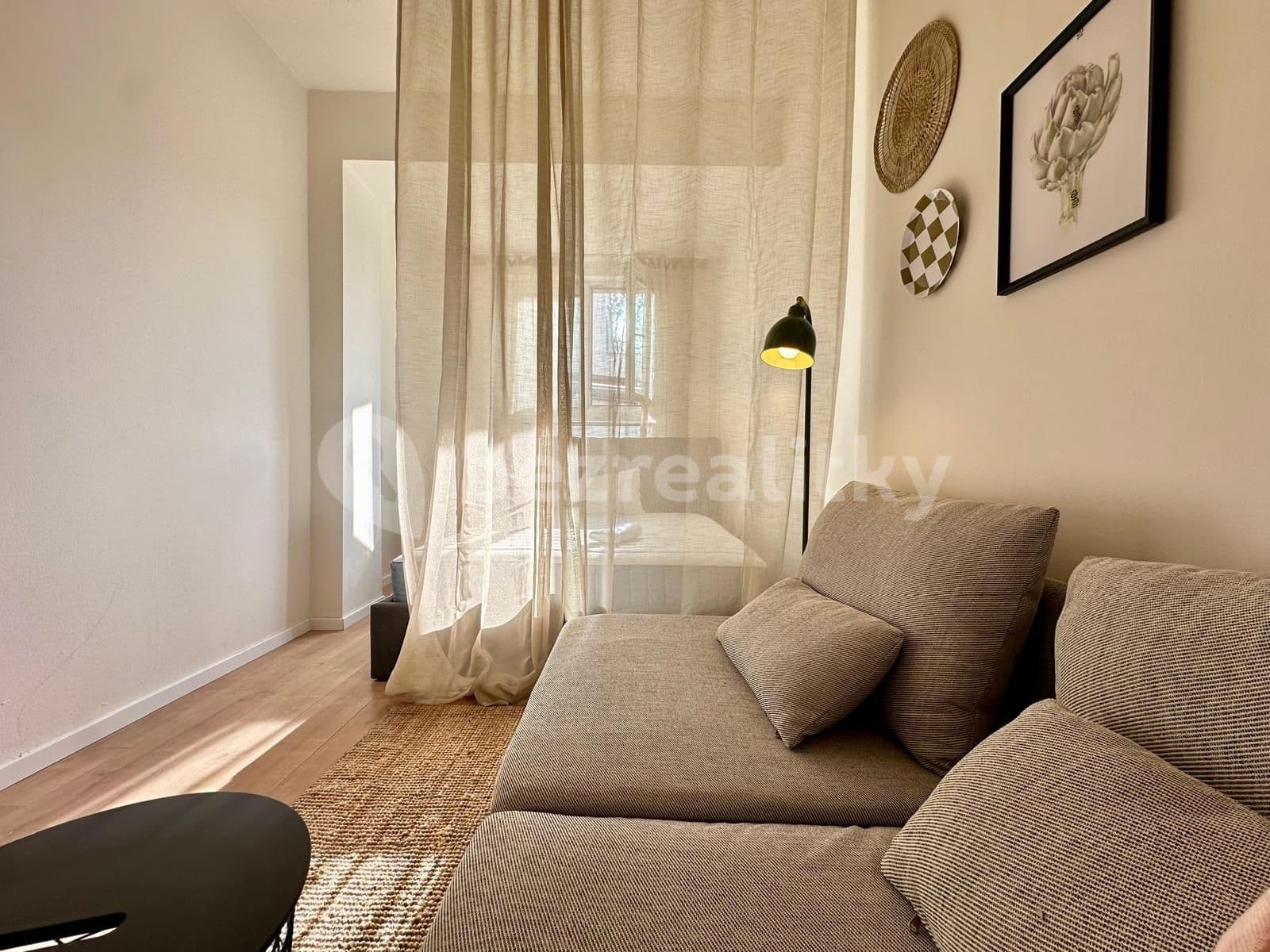 1 bedroom flat to rent, 38 m², Otvovice, Středočeský Region 1 bedroom flat to rent, 38 m², Otvovice, Středočeský Region