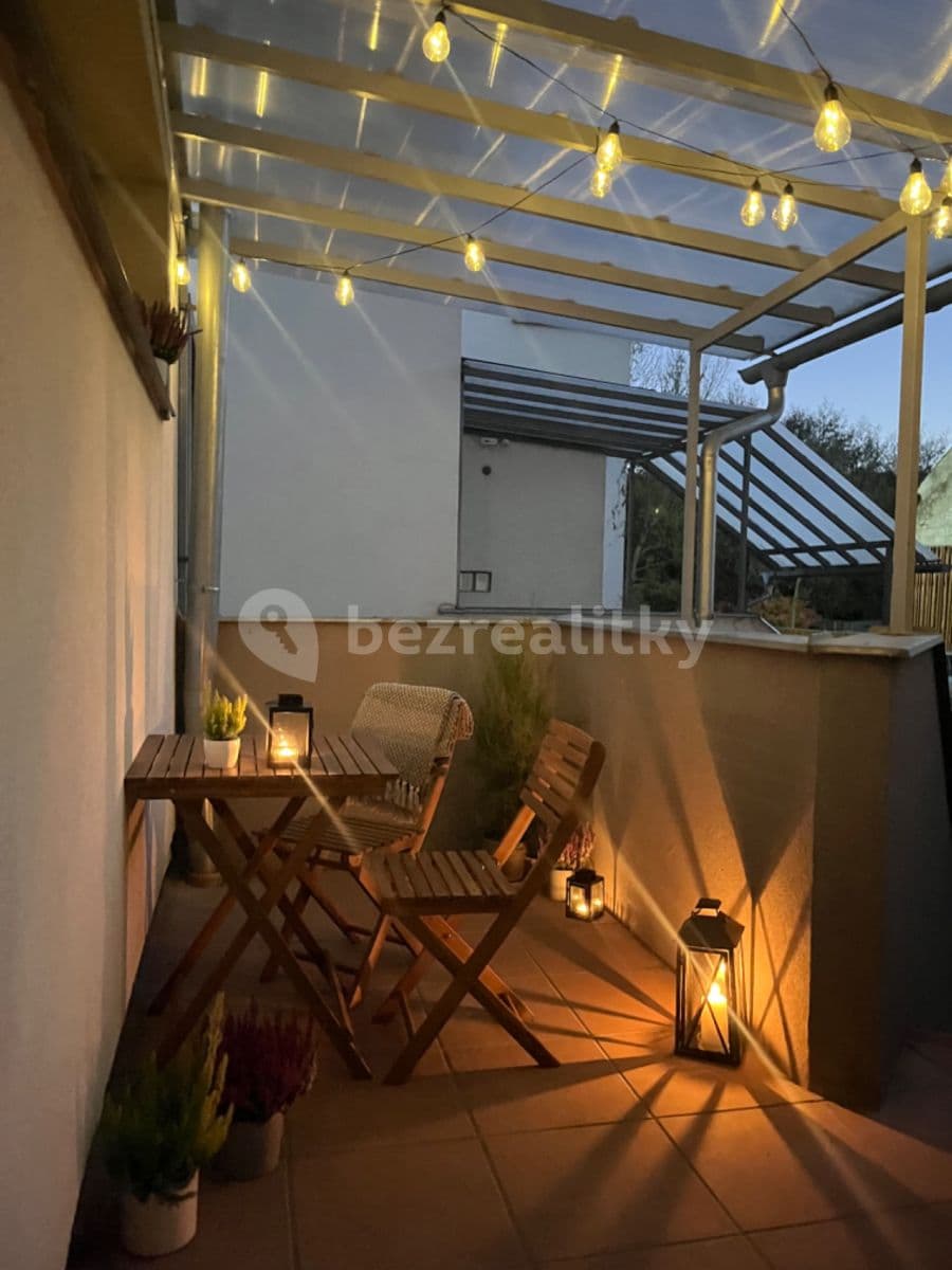 1 bedroom flat to rent, 38 m², Otvovice, Středočeský Region 1 bedroom flat to rent, 38 m², Otvovice, Středočeský Region