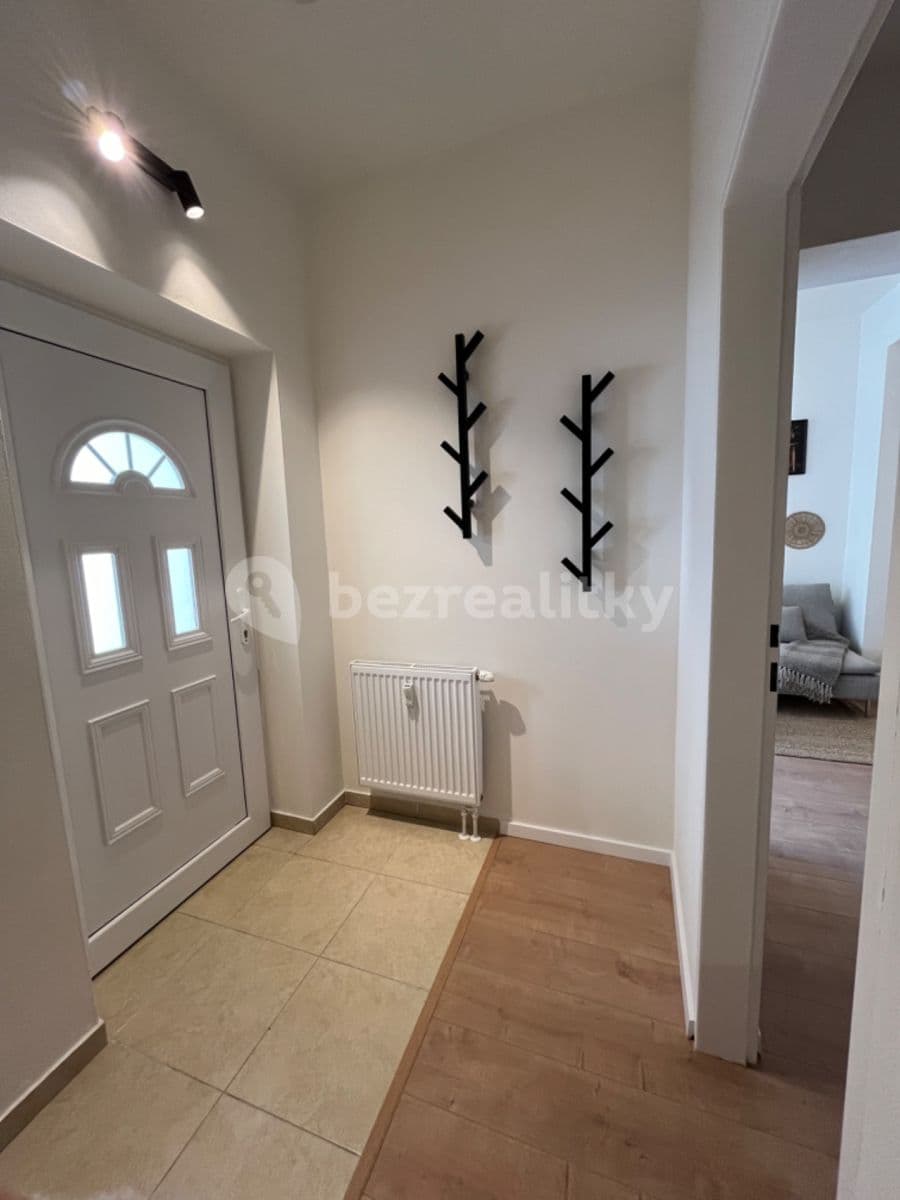 1 bedroom flat to rent, 38 m², Otvovice, Středočeský Region 1 bedroom flat to rent, 38 m², Otvovice, Středočeský Region