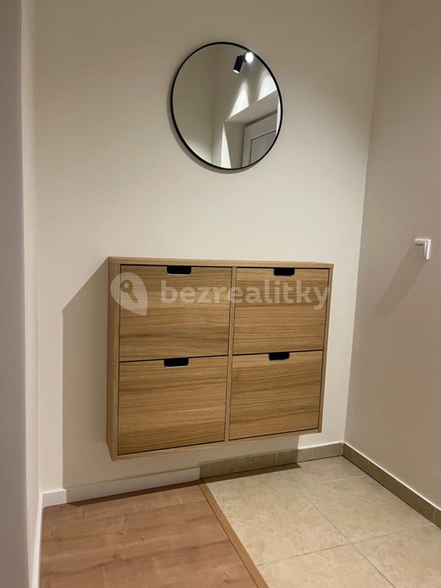 1 bedroom flat to rent, 38 m², Otvovice, Středočeský Region 1 bedroom flat to rent, 38 m², Otvovice, Středočeský Region