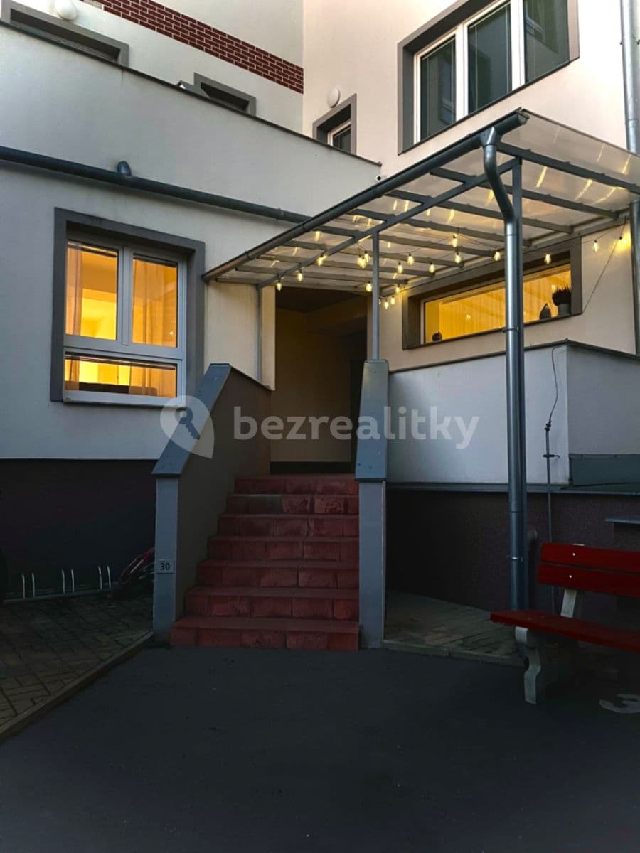 1 bedroom flat to rent, 38 m², Otvovice, Středočeský Region 1 bedroom flat to rent, 38 m², Otvovice, Středočeský Region