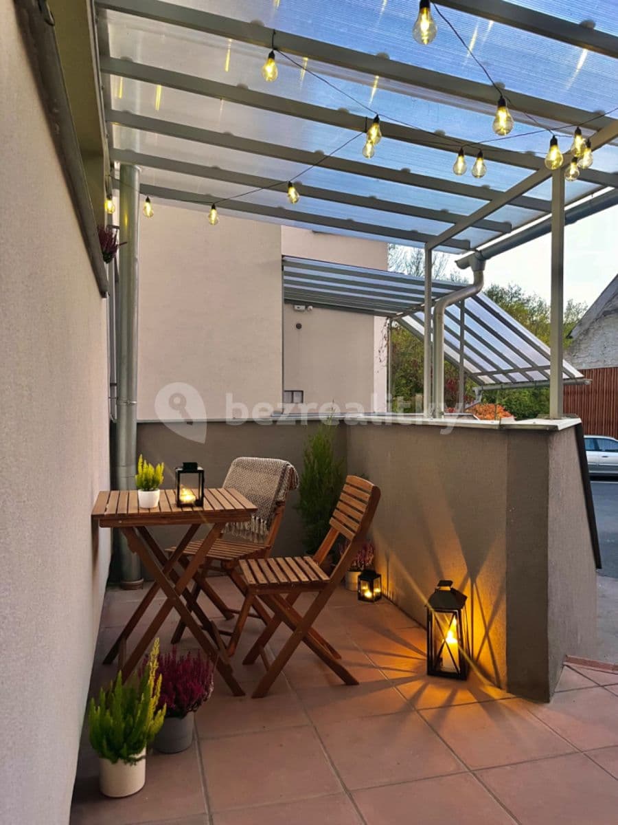 1 bedroom flat to rent, 38 m², Otvovice, Středočeský Region 1 bedroom flat to rent, 38 m², Otvovice, Středočeský Region