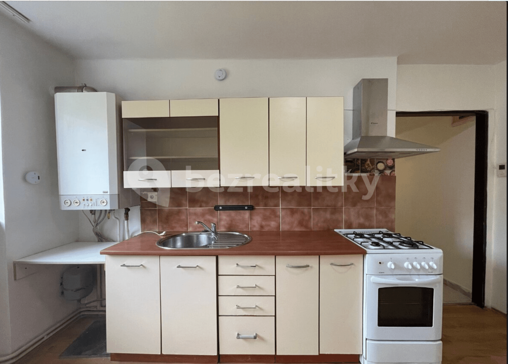 3 bedroom flat to rent, 70 m², Školní, Chomutov, Ústecký Region 3 bedroom flat to rent, 70 m², Školní, Chomutov, Ústecký Region