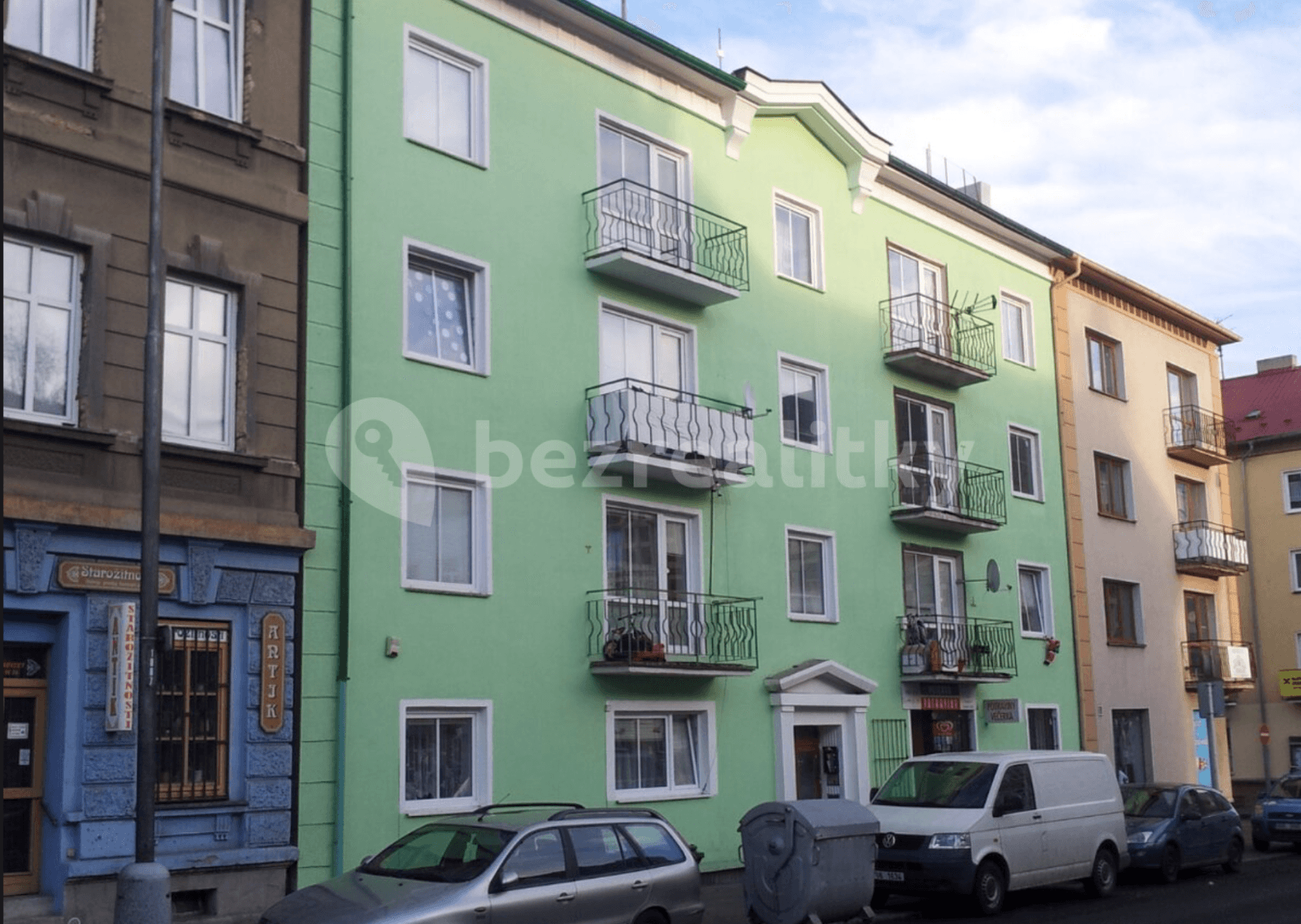 3 bedroom flat to rent, 70 m², Školní, Chomutov, Ústecký Region 3 bedroom flat to rent, 70 m², Školní, Chomutov, Ústecký Region