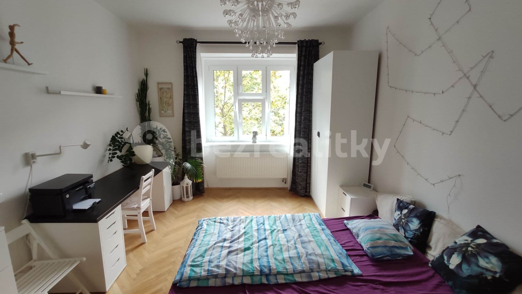 1 bedroom with open-plan kitchen flat to rent, 50 m², Jeseniova, Prague, Prague 1 bedroom with open-plan kitchen flat to rent, 50 m², Jeseniova, Prague, Prague