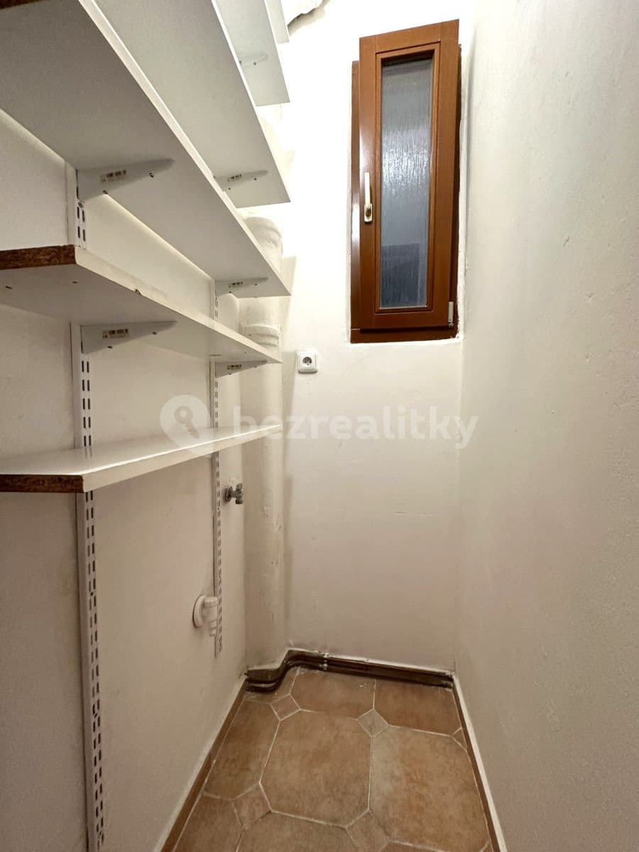 2 bedroom with open-plan kitchen flat to rent, 65 m², Prague, Prague 2 bedroom with open-plan kitchen flat to rent, 65 m², Prague, Prague