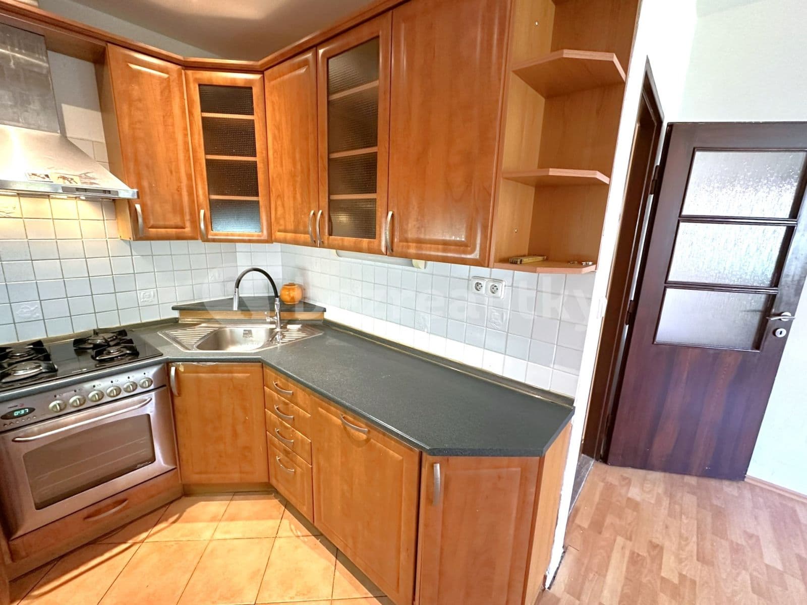 2 bedroom with open-plan kitchen flat to rent, 65 m², Prague, Prague 2 bedroom with open-plan kitchen flat to rent, 65 m², Prague, Prague