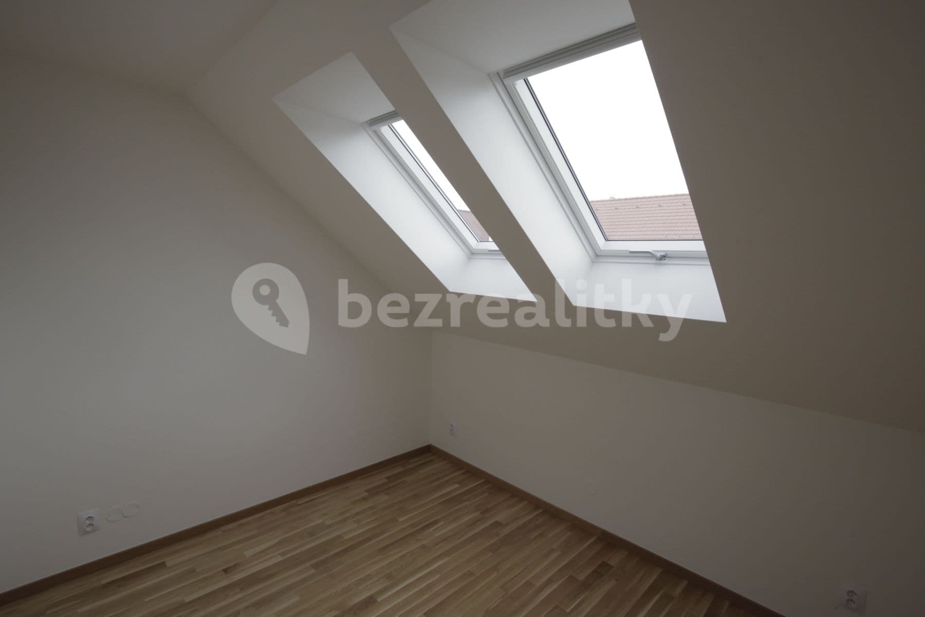 1 bedroom with open-plan kitchen flat to rent, 44 m², U Studánky, Prague, Prague 1 bedroom with open-plan kitchen flat to rent, 44 m², U Studánky, Prague, Prague