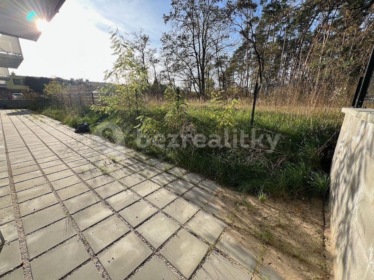 Studio flat to rent, 31 m², Hornická, Dubňany, Jihomoravský Region Studio flat to rent, 31 m², Hornická, Dubňany, Jihomoravský Region