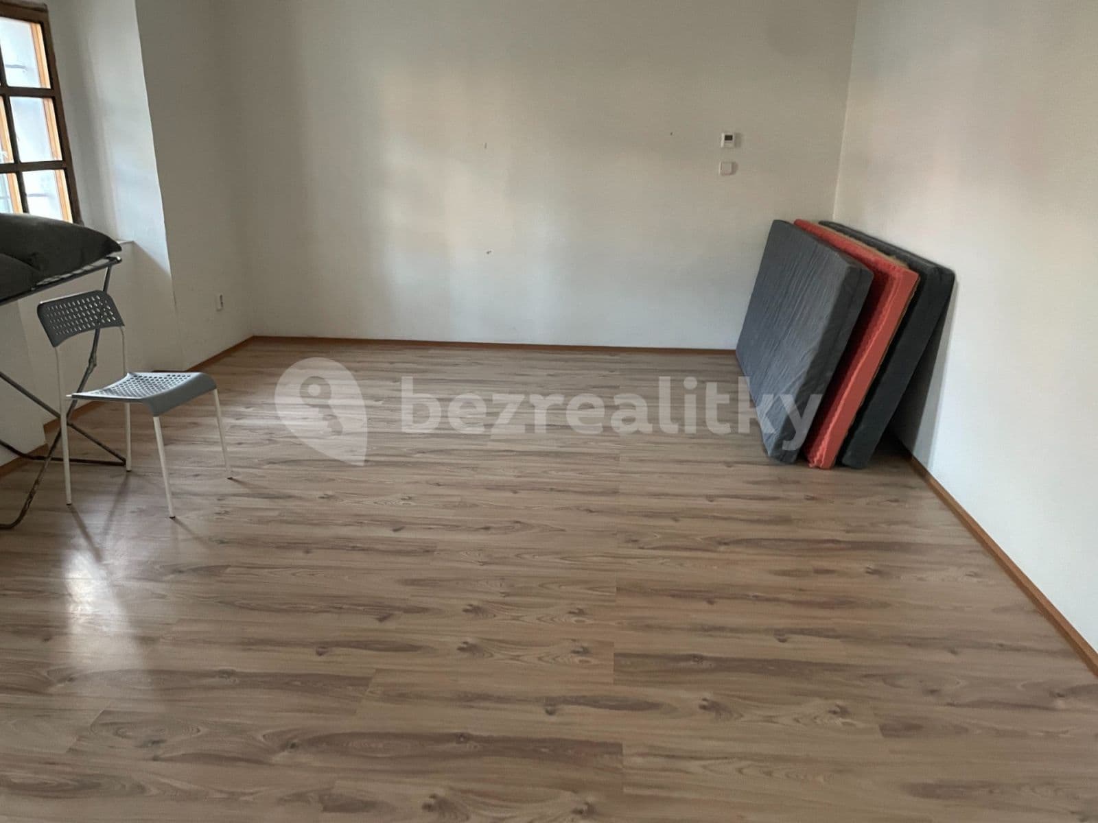 1 bedroom with open-plan kitchen flat to rent, 50 m², Sušilovo náměstí, Rousínov, Jihomoravský Region 1 bedroom with open-plan kitchen flat to rent, 50 m², Sušilovo náměstí, Rousínov, Jihomoravský Region