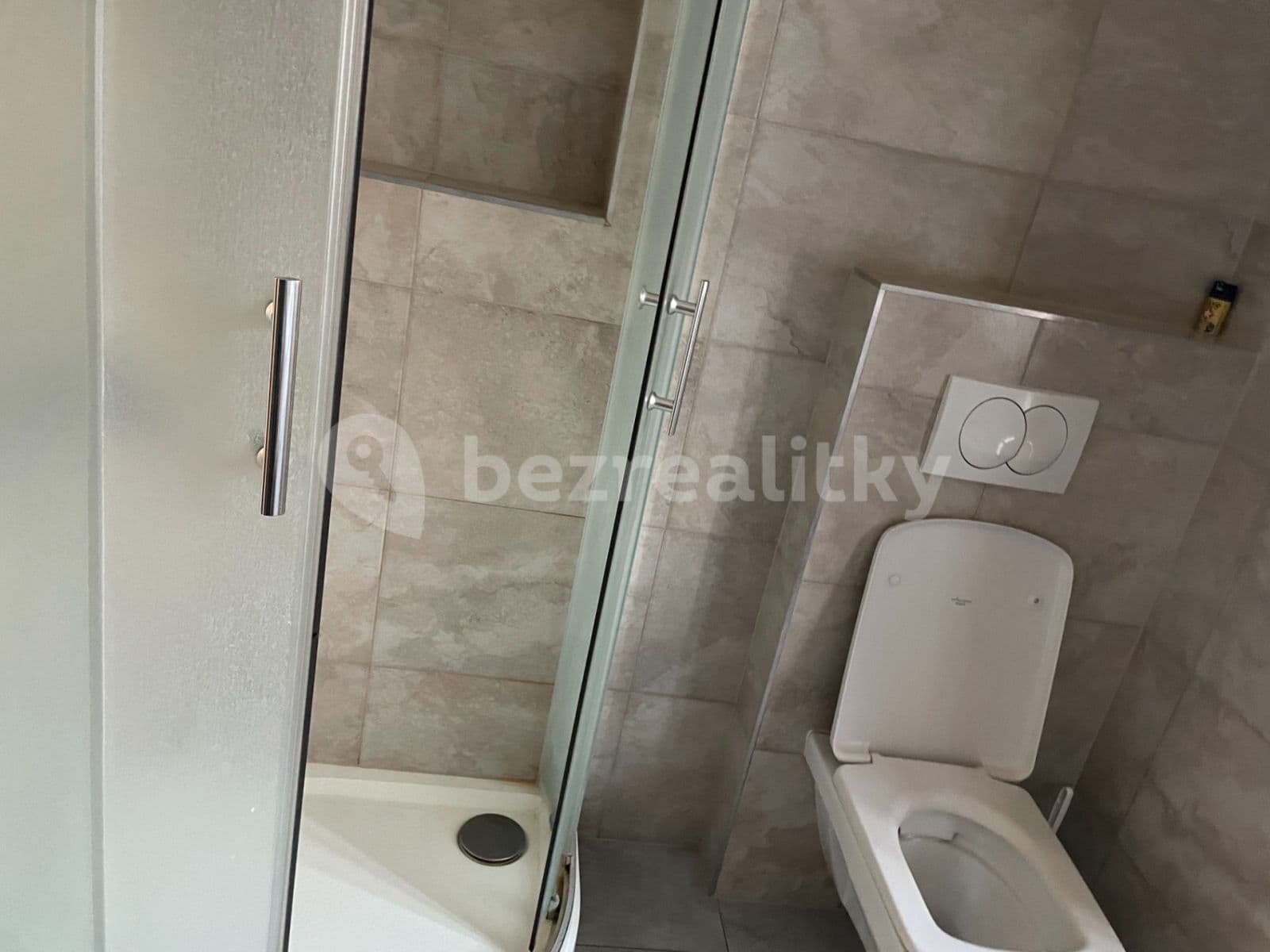 1 bedroom with open-plan kitchen flat to rent, 50 m², Sušilovo náměstí, Rousínov, Jihomoravský Region 1 bedroom with open-plan kitchen flat to rent, 50 m², Sušilovo náměstí, Rousínov, Jihomoravský Region