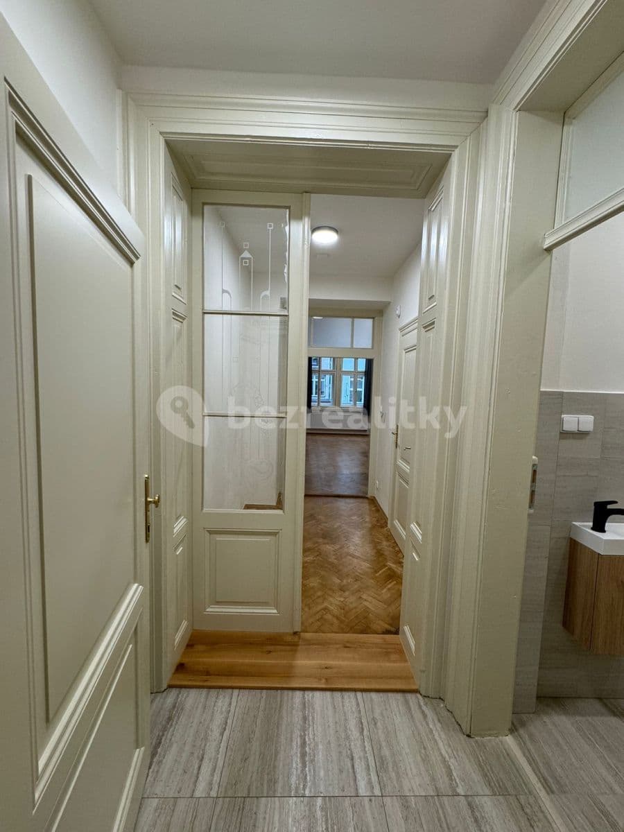 1 bedroom with open-plan kitchen flat to rent, 56 m², Jungmannova, Prague, Prague 1 bedroom with open-plan kitchen flat to rent, 56 m², Jungmannova, Prague, Prague