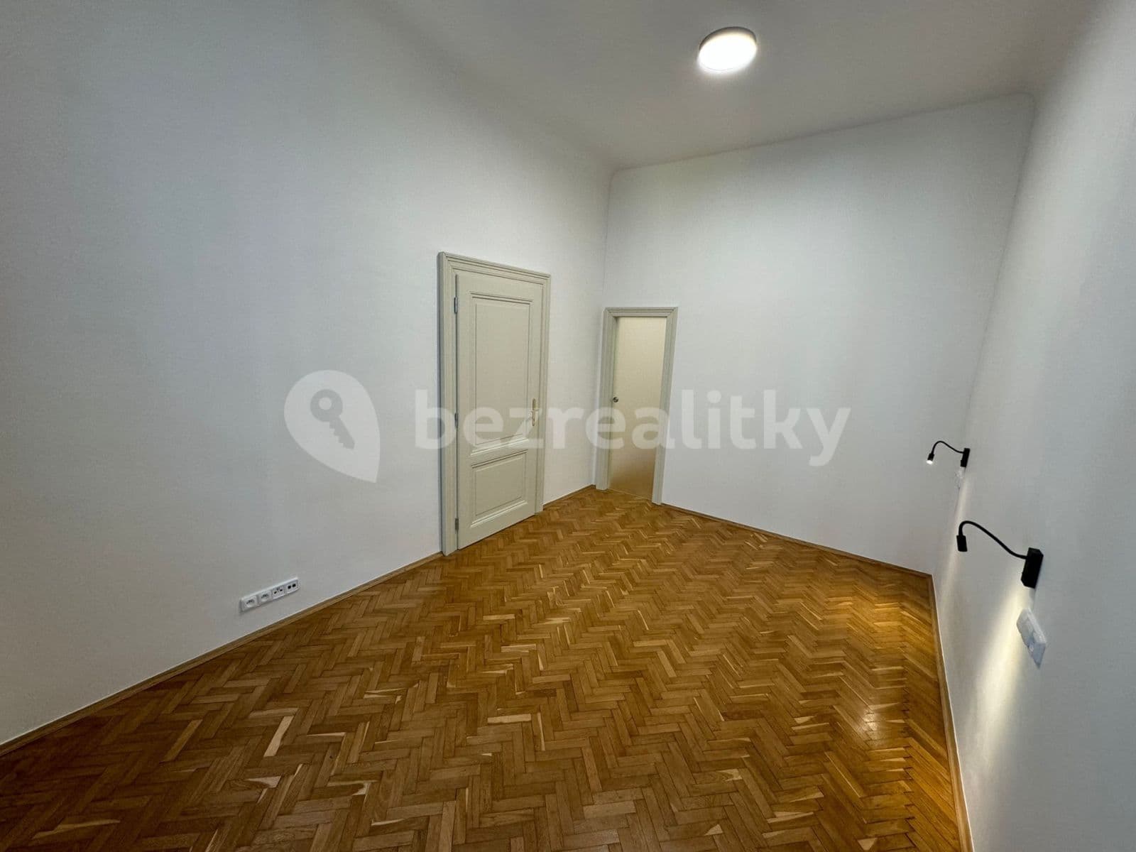 1 bedroom with open-plan kitchen flat to rent, 56 m², Jungmannova, Prague, Prague 1 bedroom with open-plan kitchen flat to rent, 56 m², Jungmannova, Prague, Prague