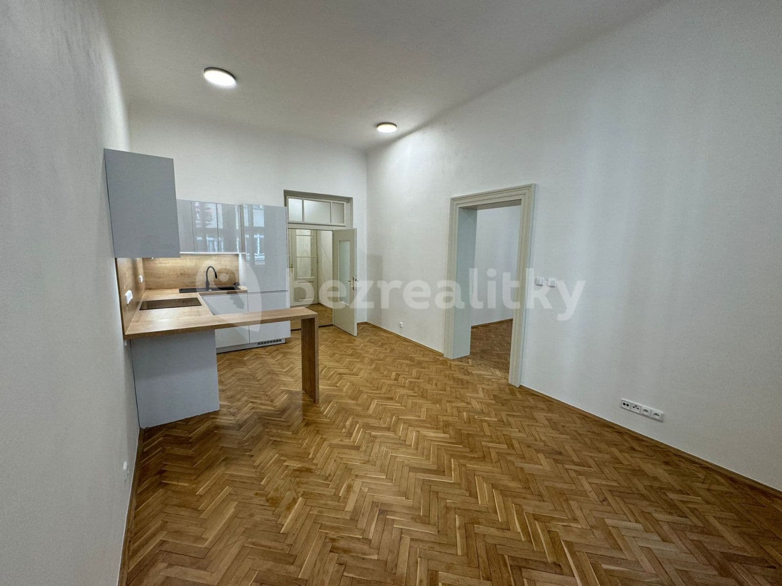 1 bedroom with open-plan kitchen flat to rent, 56 m², Jungmannova, Prague, Prague 1 bedroom with open-plan kitchen flat to rent, 56 m², Jungmannova, Prague, Prague