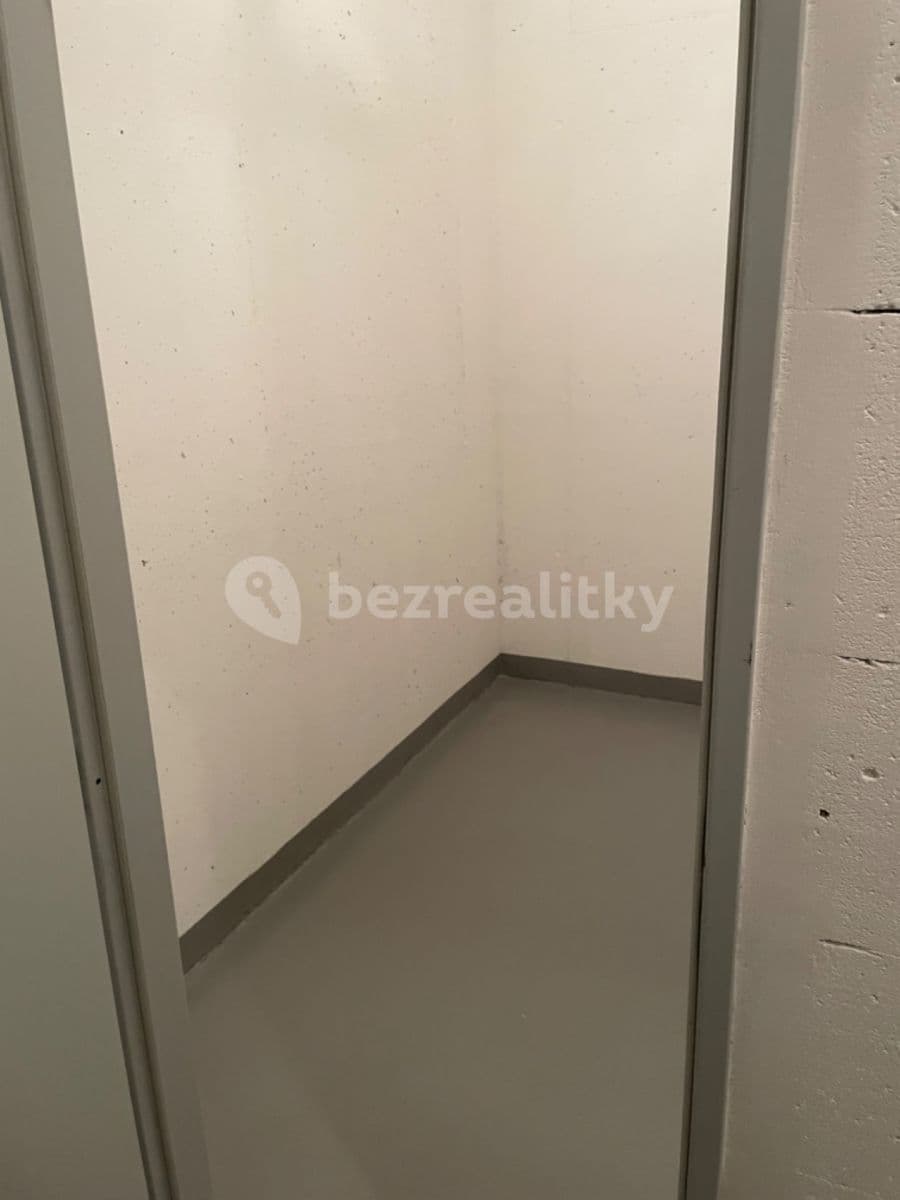 Studio flat to rent, 43 m², Krásova, Prague, Prague Studio flat to rent, 43 m², Krásova, Prague, Prague