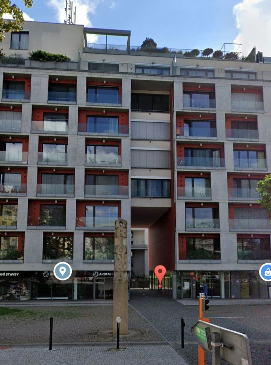 garage to rent, 15 m², Korunní, Prague, Prague garage to rent, 15 m², Korunní, Prague, Prague