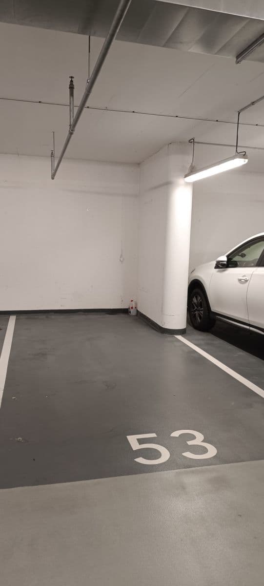 garage to rent, 15 m², Korunní, Prague, Prague garage to rent, 15 m², Korunní, Prague, Prague