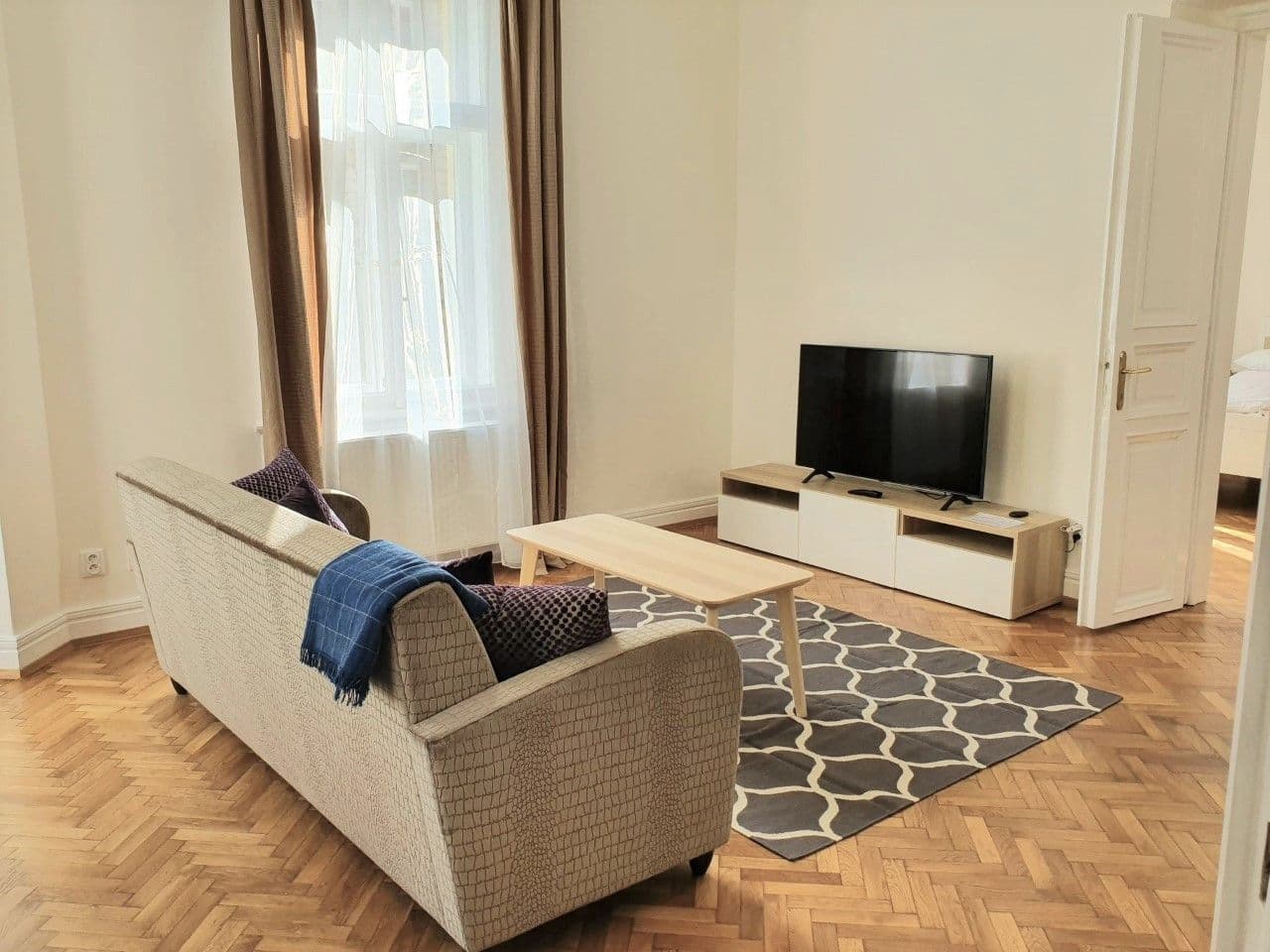 flat to rent, 110 m², Mánesova, Prague, Prague flat to rent, 110 m², Mánesova, Prague, Prague