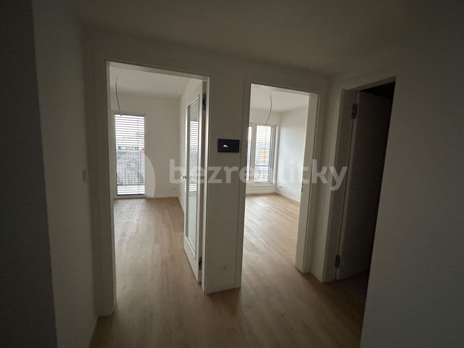 1 bedroom with open-plan kitchen flat to rent, 49 m², Hábova, Prague, Prague 1 bedroom with open-plan kitchen flat to rent, 49 m², Hábova, Prague, Prague