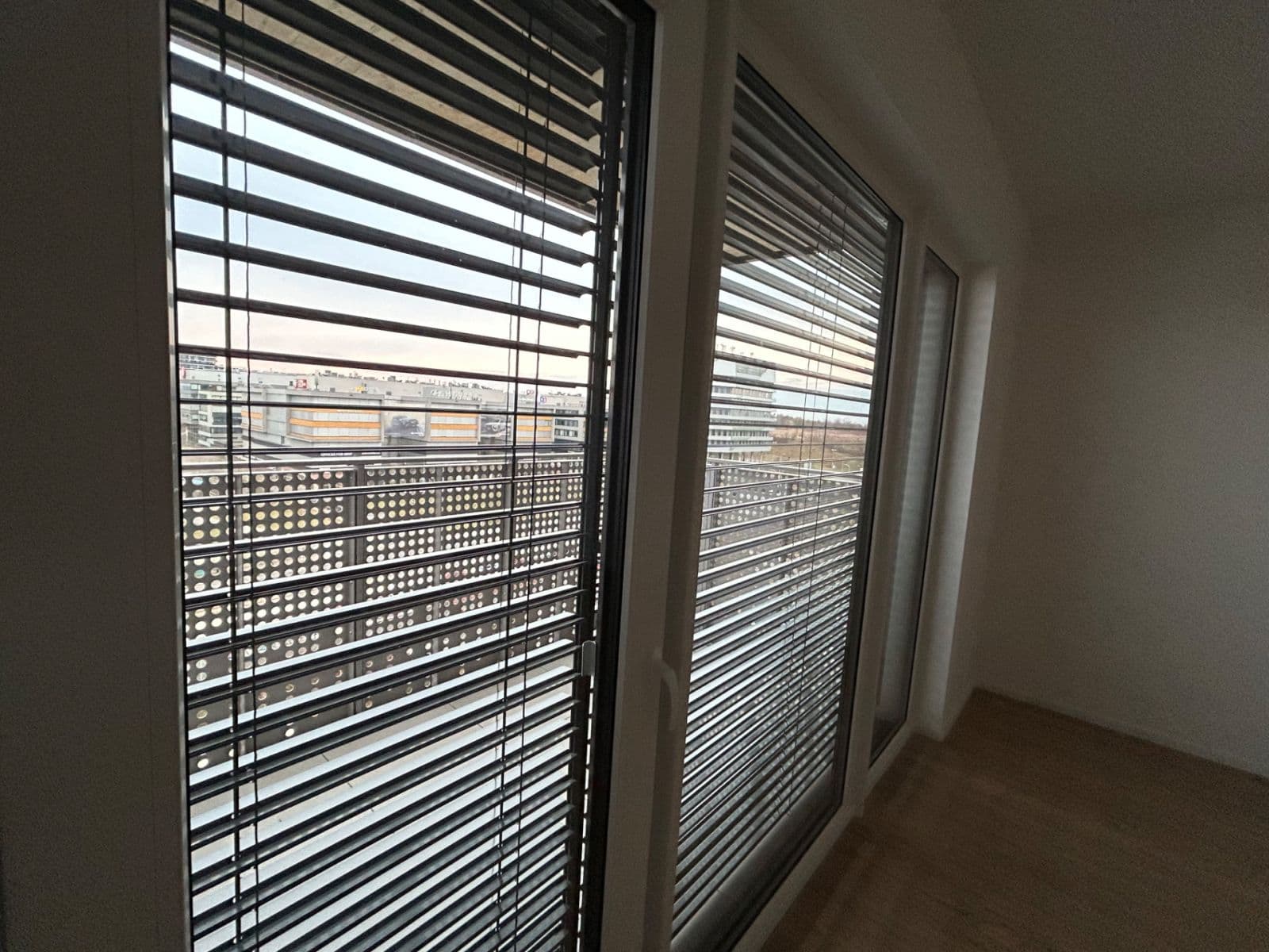 1 bedroom with open-plan kitchen flat to rent, 49 m², Hábova, Prague, Prague 1 bedroom with open-plan kitchen flat to rent, 49 m², Hábova, Prague, Prague