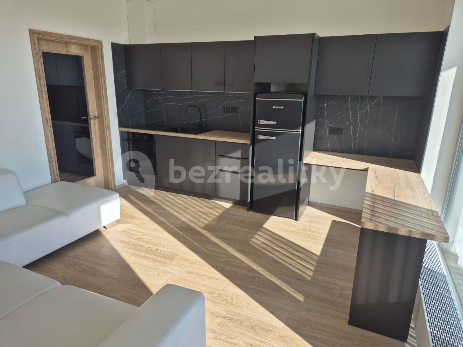1 bedroom with open-plan kitchen flat to rent, 41 m², Řepova, Brno, Jihomoravský Region 1 bedroom with open-plan kitchen flat to rent, 41 m², Řepova, Brno, Jihomoravský Region