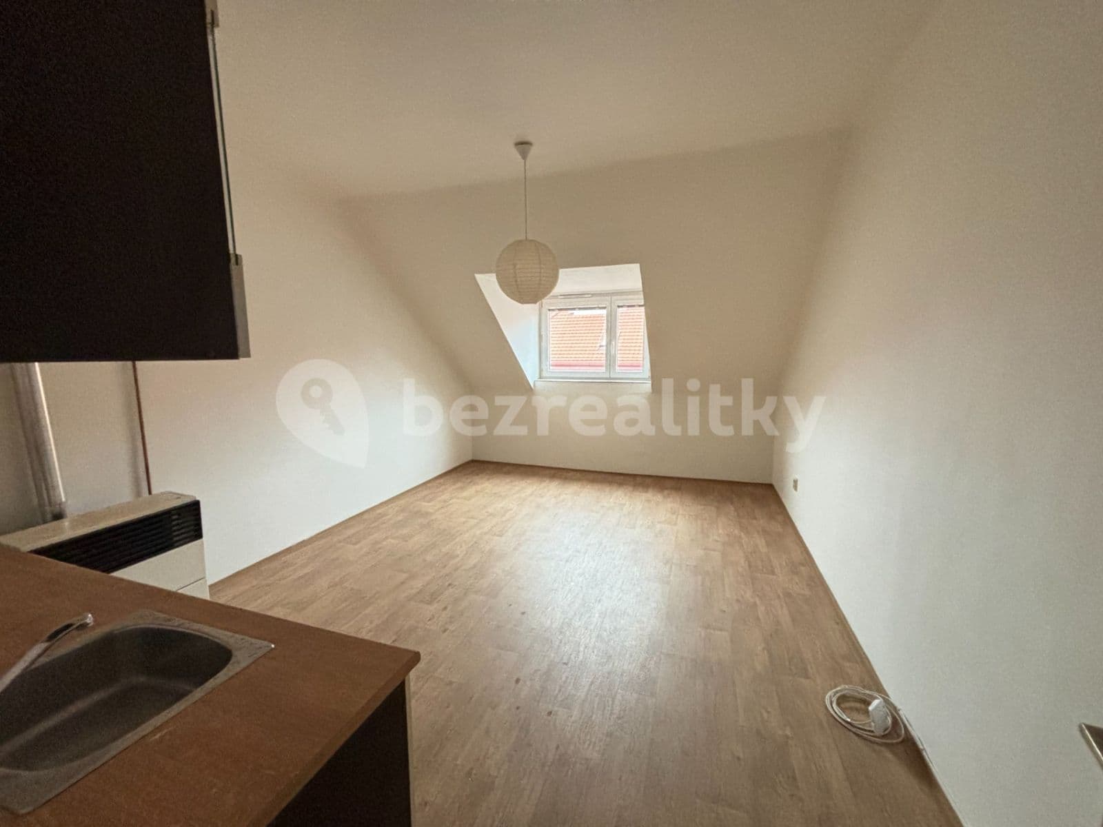 Studio flat to rent, 25 m², Za Poštou, Prague, Prague Studio flat to rent, 25 m², Za Poštou, Prague, Prague
