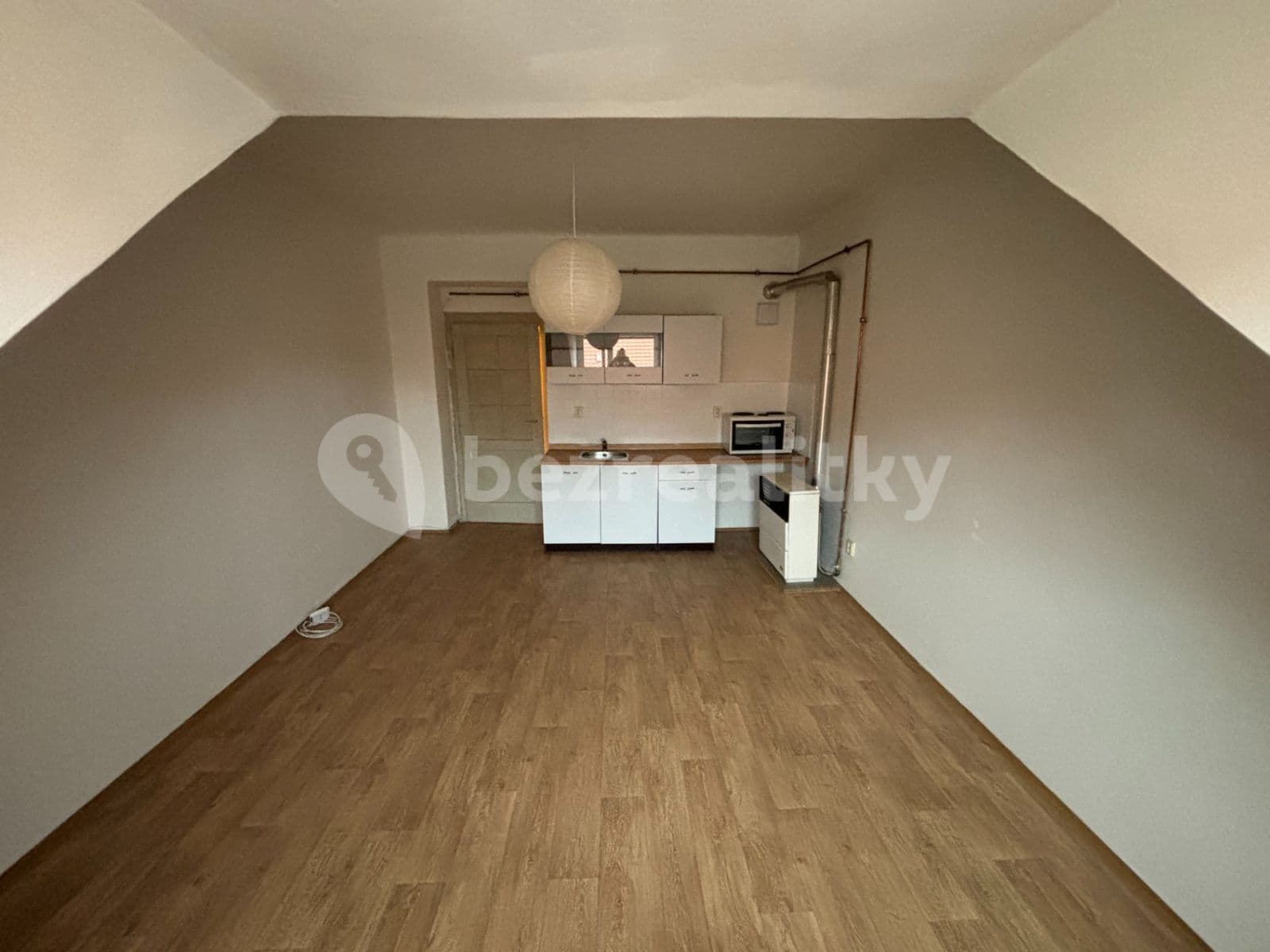 Studio flat to rent, 25 m², Za Poštou, Prague, Prague Studio flat to rent, 25 m², Za Poštou, Prague, Prague