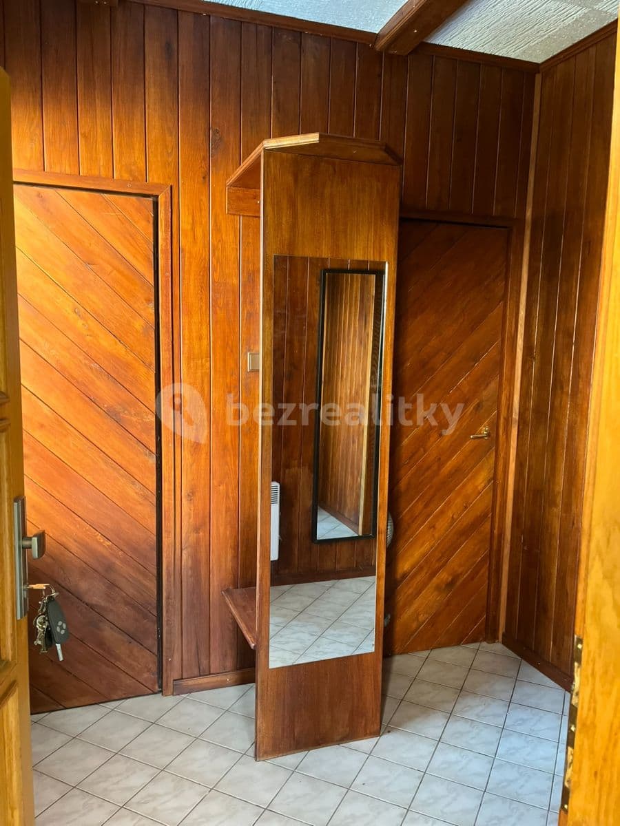 house to rent, 100 m², Pod Vrbou, Sezimovo Ústí, Jihočeský Region house to rent, 100 m², Pod Vrbou, Sezimovo Ústí, Jihočeský Region