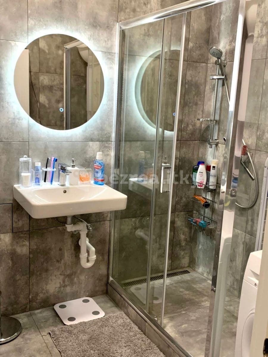 2 bedroom flat to rent, 81 m², Zelená, Prague, Prague 2 bedroom flat to rent, 81 m², Zelená, Prague, Prague