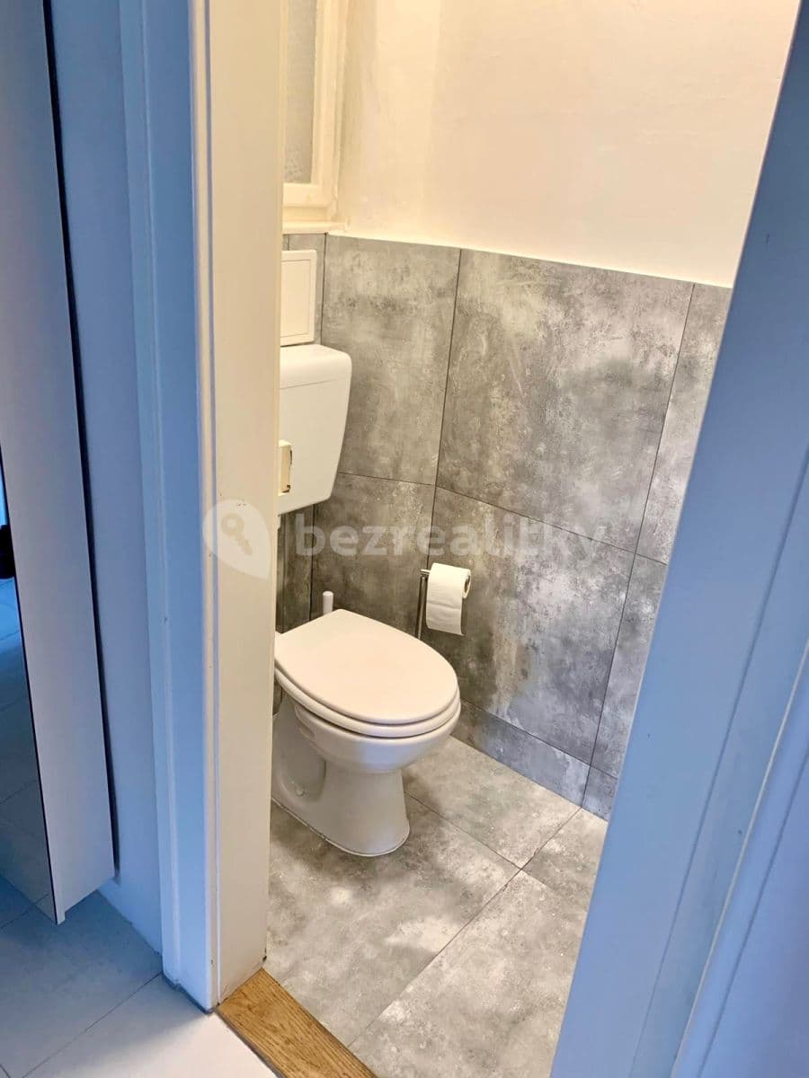 2 bedroom flat to rent, 81 m², Zelená, Prague, Prague 2 bedroom flat to rent, 81 m², Zelená, Prague, Prague