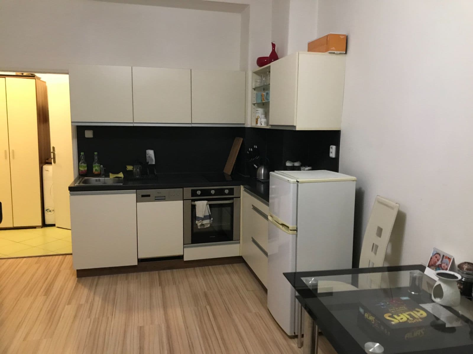 1 bedroom with open-plan kitchen flat for sale, 37 m², Jankovcova, Prague, Prague 1 bedroom with open-plan kitchen flat for sale, 37 m², Jankovcova, Prague, Prague