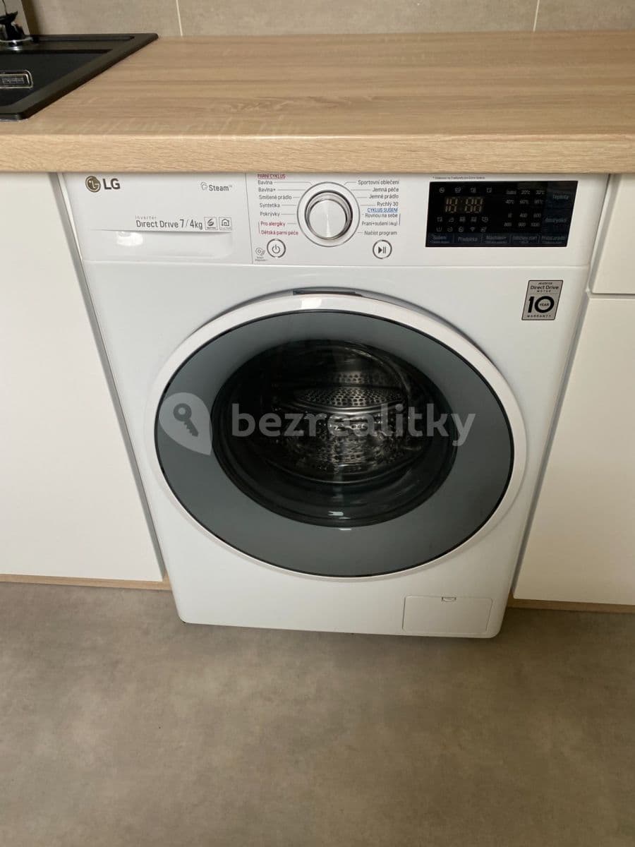 2 bedroom flat to rent, 57 m², Dělnická, Olomouc, Olomoucký Region 2 bedroom flat to rent, 57 m², Dělnická, Olomouc, Olomoucký Region