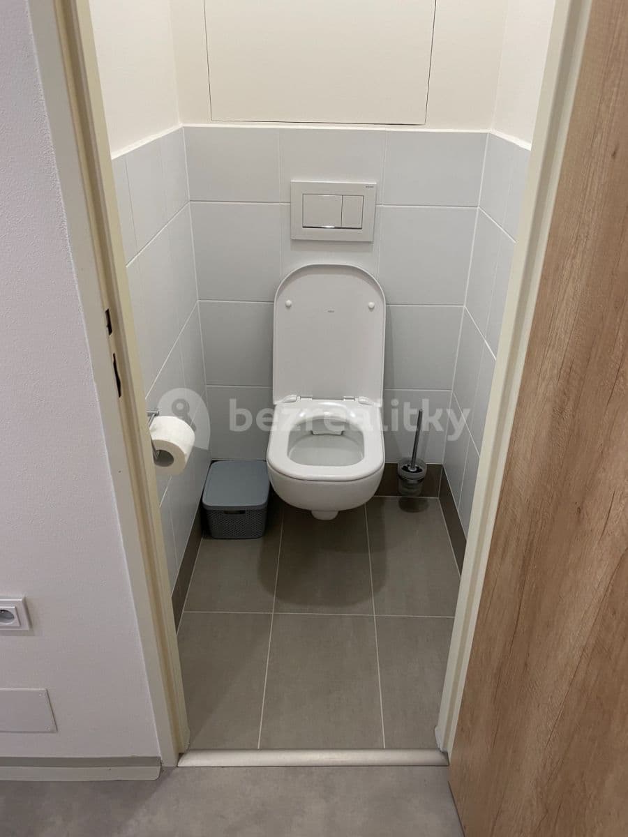 2 bedroom flat to rent, 57 m², Dělnická, Olomouc, Olomoucký Region 2 bedroom flat to rent, 57 m², Dělnická, Olomouc, Olomoucký Region