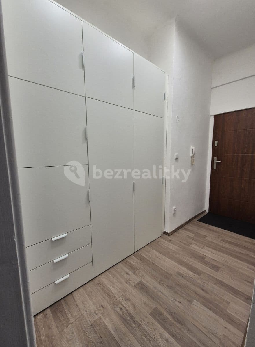 1 bedroom flat to rent, 37 m², Nerudova, Brno, Jihomoravský Region 1 bedroom flat to rent, 37 m², Nerudova, Brno, Jihomoravský Region
