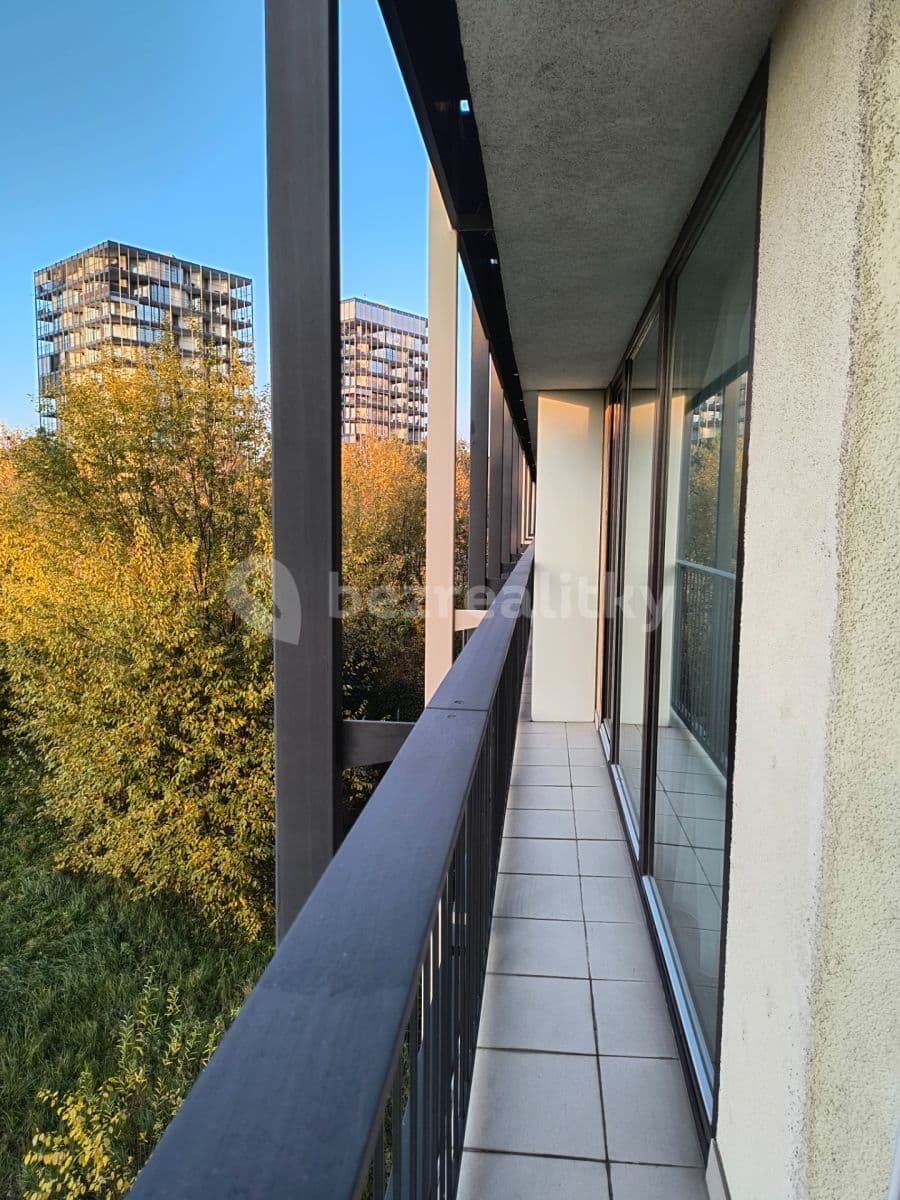 1 bedroom with open-plan kitchen flat to rent, 62 m², Pitterova, Prague, Prague 1 bedroom with open-plan kitchen flat to rent, 62 m², Pitterova, Prague, Prague