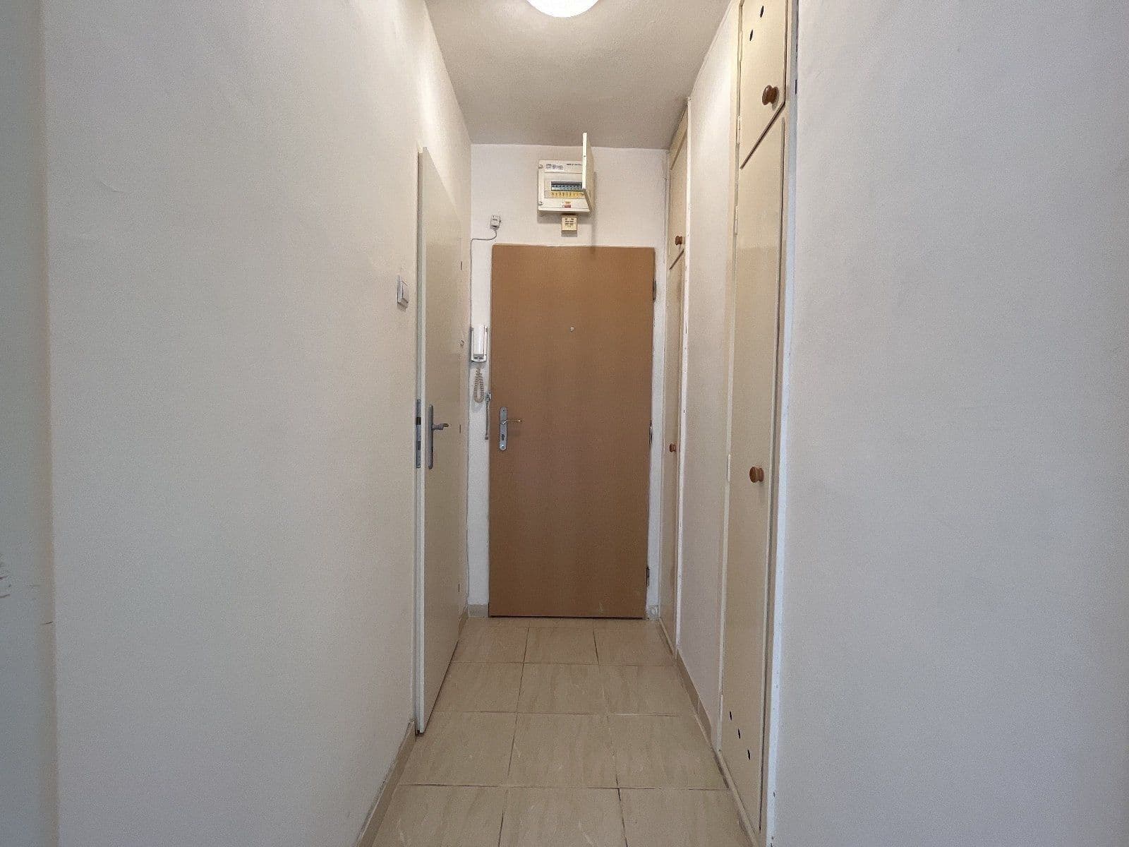 Studio flat to rent, 28 m², Okružní, Český Těšín, Moravskoslezský Region Studio flat to rent, 28 m², Okružní, Český Těšín, Moravskoslezský Region
