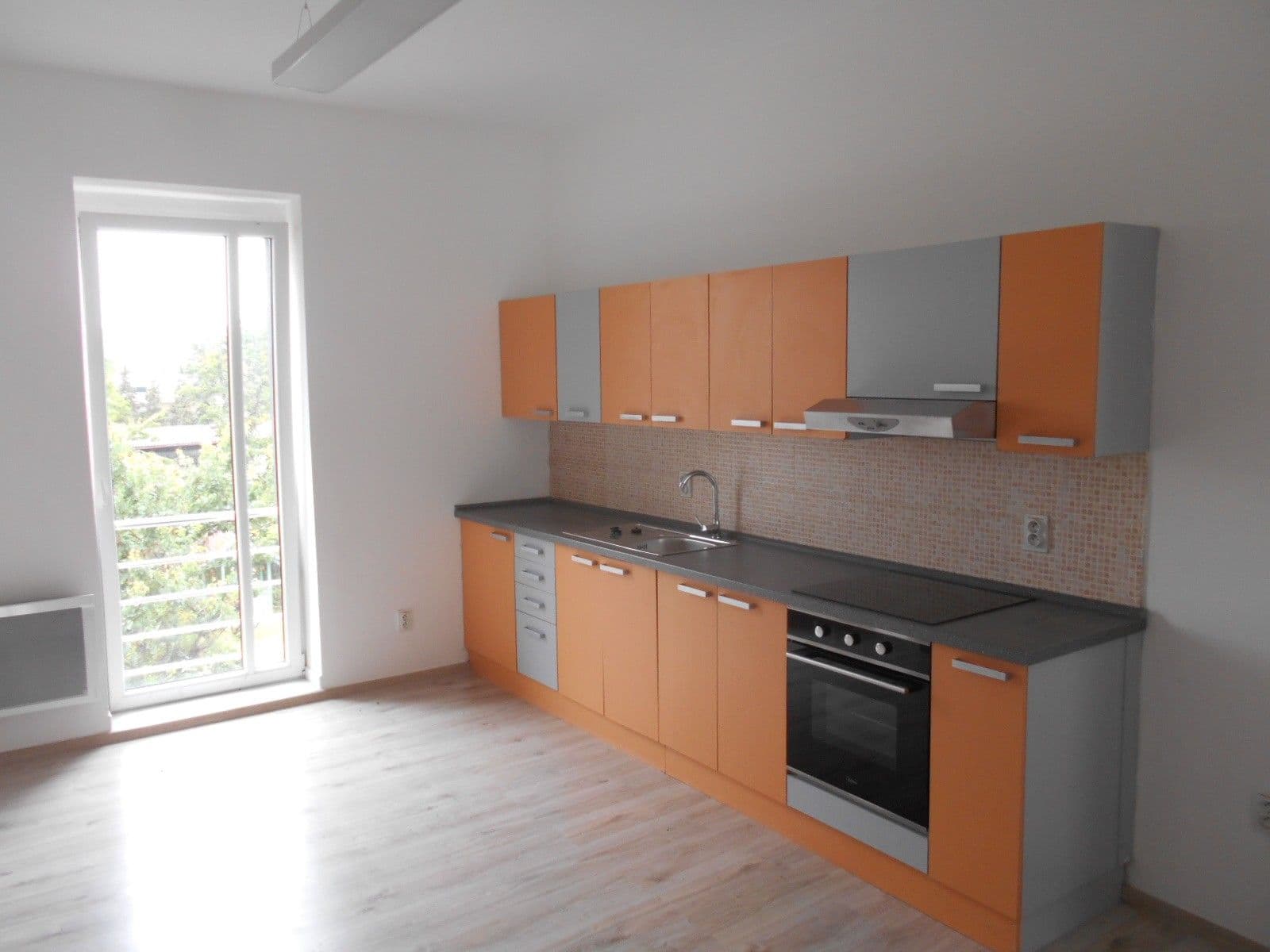 1 bedroom with open-plan kitchen flat to rent, 68 m², Louny, Ústecký Region 1 bedroom with open-plan kitchen flat to rent, 68 m², Louny, Ústecký Region