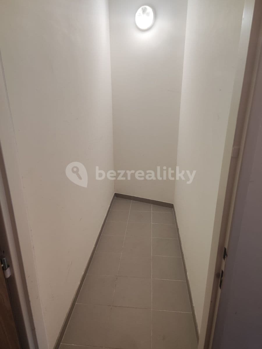 Studio flat to rent, 28 m², Sportovní, Židlochovice, Jihomoravský Region Studio flat to rent, 28 m², Sportovní, Židlochovice, Jihomoravský Region