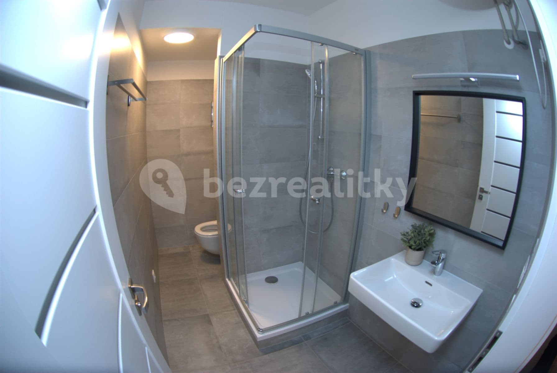 Studio flat to rent, 28 m², Sportovní, Židlochovice, Jihomoravský Region Studio flat to rent, 28 m², Sportovní, Židlochovice, Jihomoravský Region