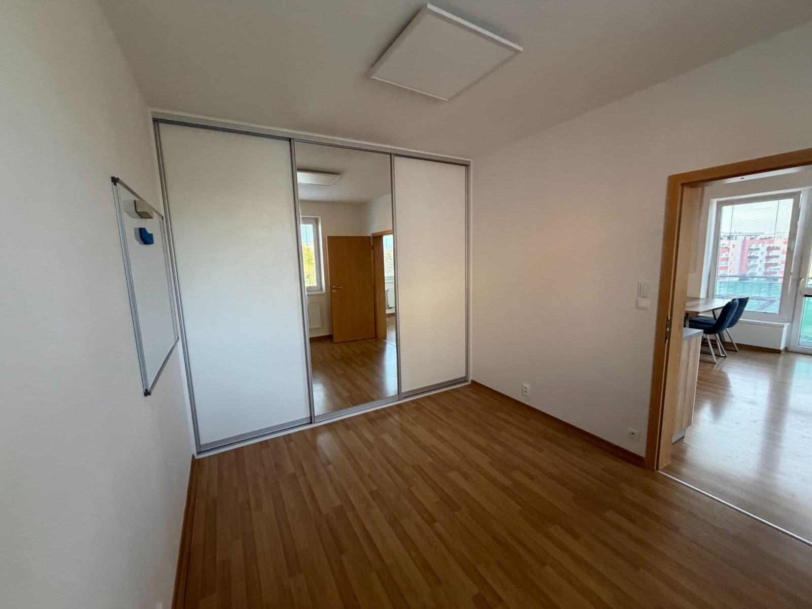 2 bedroom with open-plan kitchen flat to rent, 65 m², Přírodní, Brno, Jihomoravský Region 2 bedroom with open-plan kitchen flat to rent, 65 m², Přírodní, Brno, Jihomoravský Region